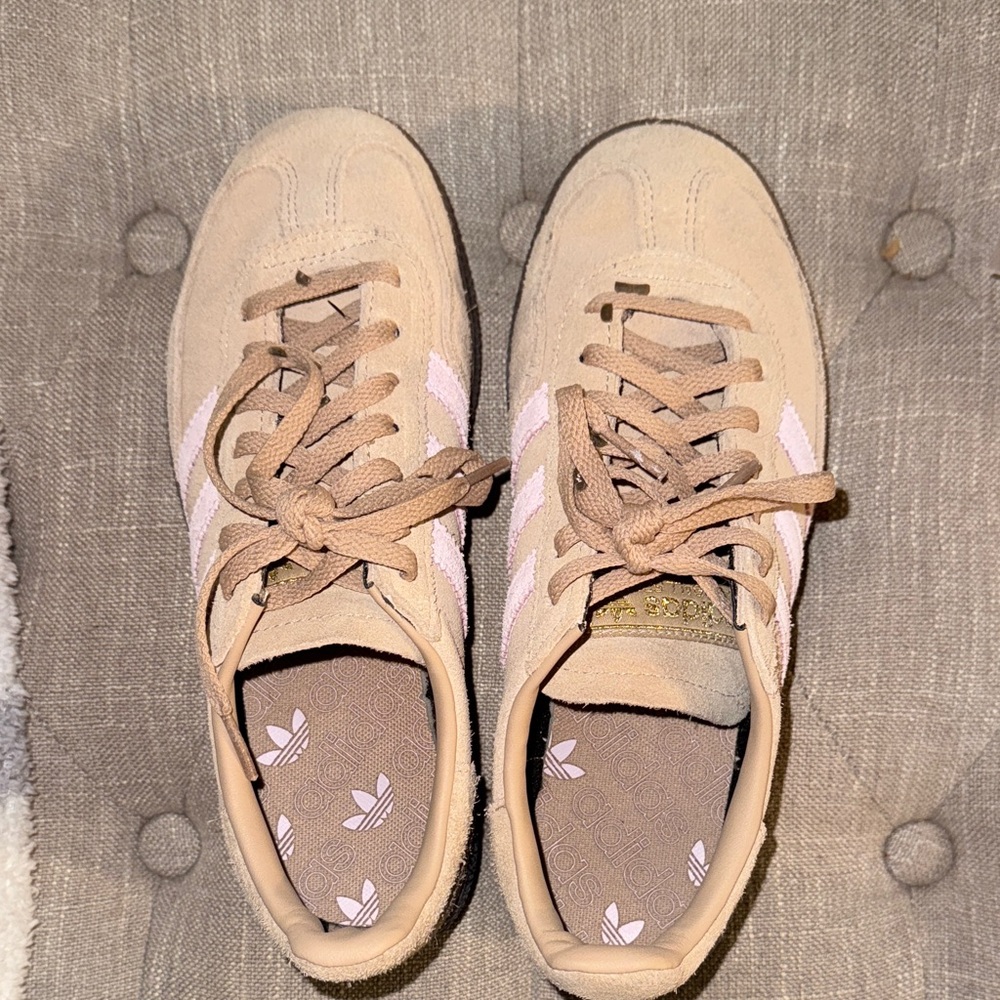 Adidas Spezial Sneakers
